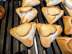 ミートテトラ ¥200