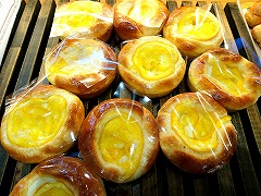 クリームチーズカスタード ¥220+税